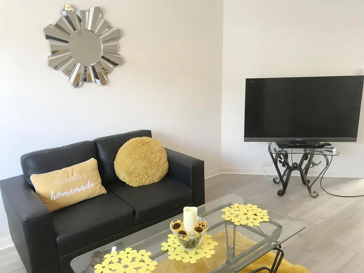 Stanley Holiday Home-Free Parking & Self Check-In Bournemouth 0*,  United Kingdom