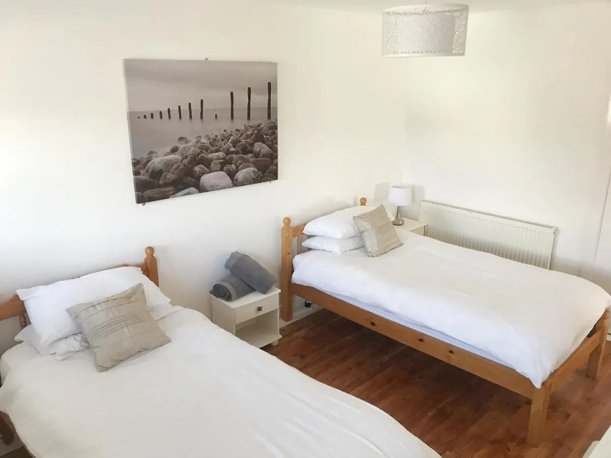 Stanley Holiday Home-Free Parking & Self Check-In Bournemouth